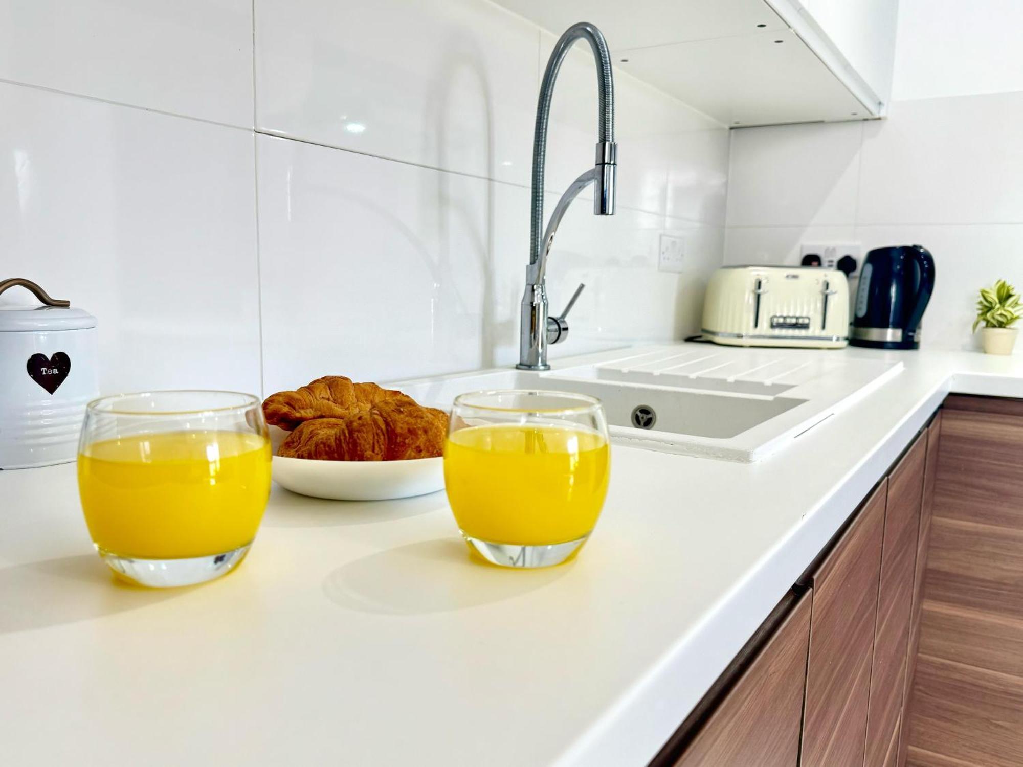 Panorama House, Luxury 2-Bedroom Apartment 2 Кідлінґтон Екстер'єр фото